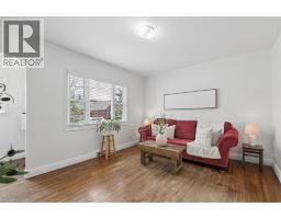 26 SYDNEY Street N - 5