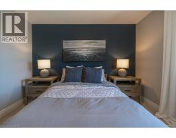 79 GAYDON Way - 32