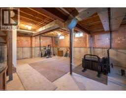 79 GAYDON Way - 34