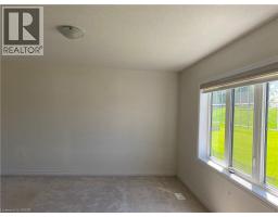 2 CAHILL Drive - 32