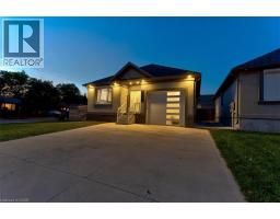 404 Montrose Street N, MLS 40767849