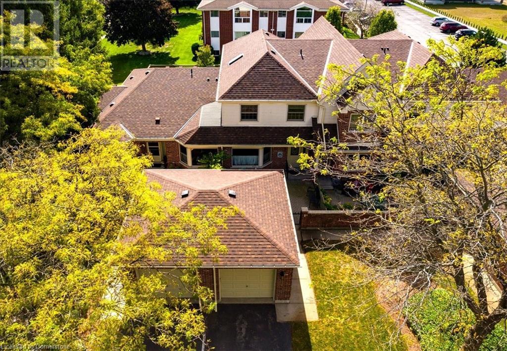 42 DONLY Drive S UnitNo. 2, Simcoe