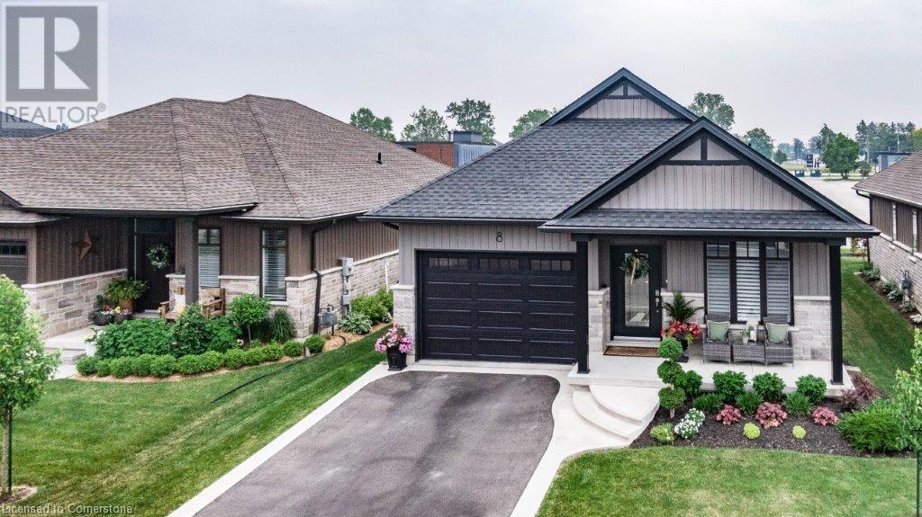 24 CRADDOCK Boulevard UnitNo. 8, Jarvis