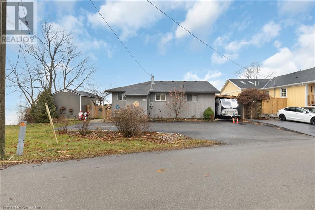 2023 MAPLE Boulevard, Port Dover