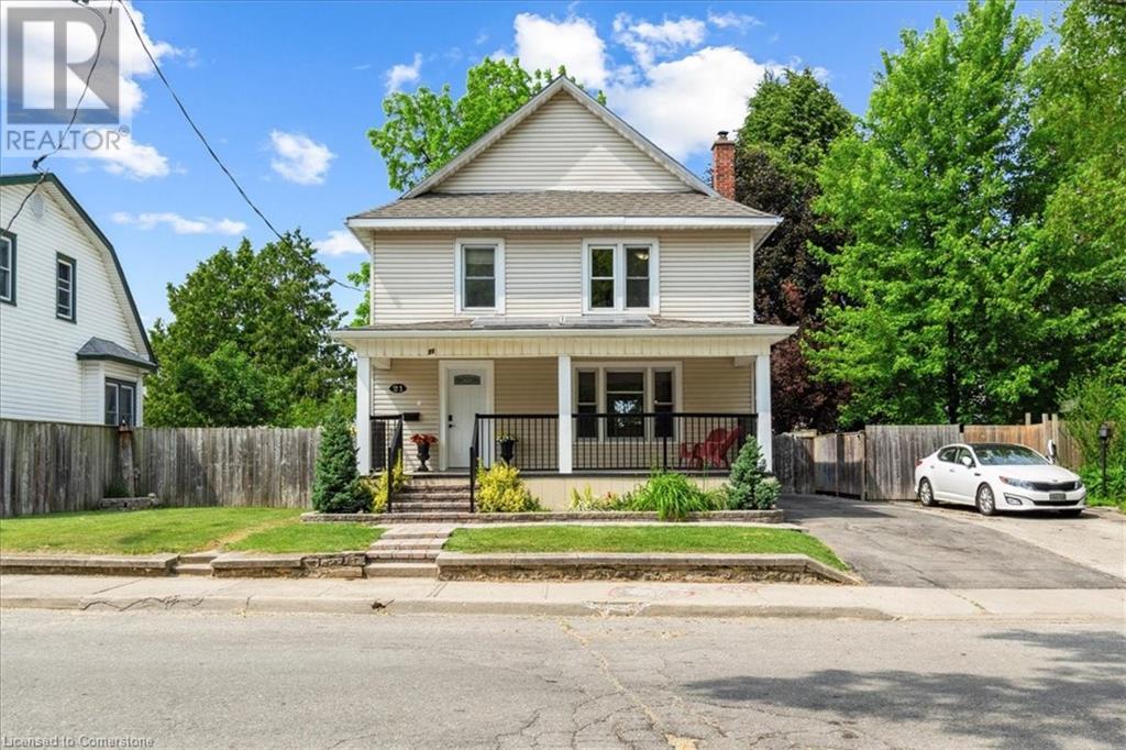 21 NORTH MAIN Street, Simcoe