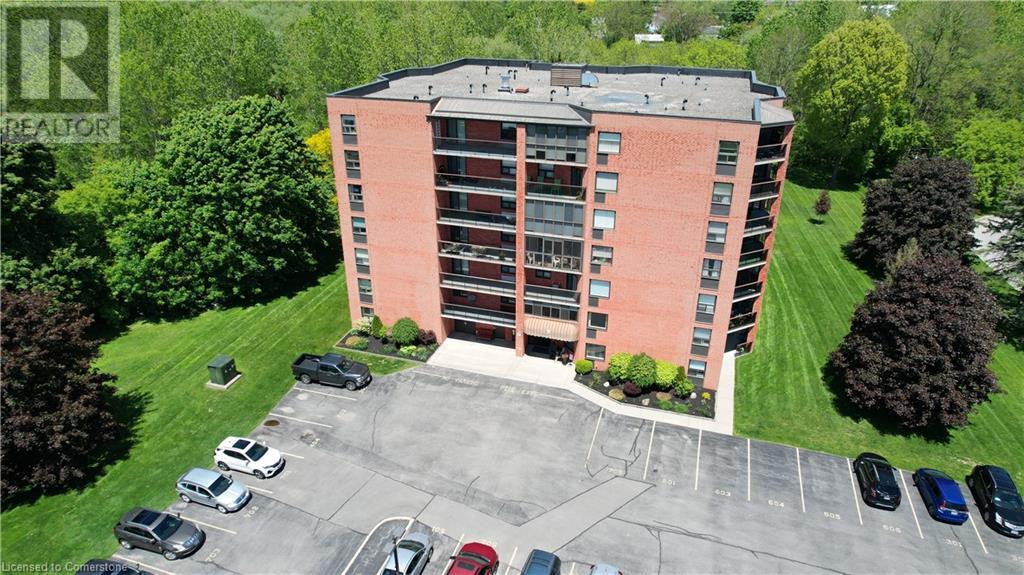 5 MILL POND Court UnitNo. 505, Simcoe