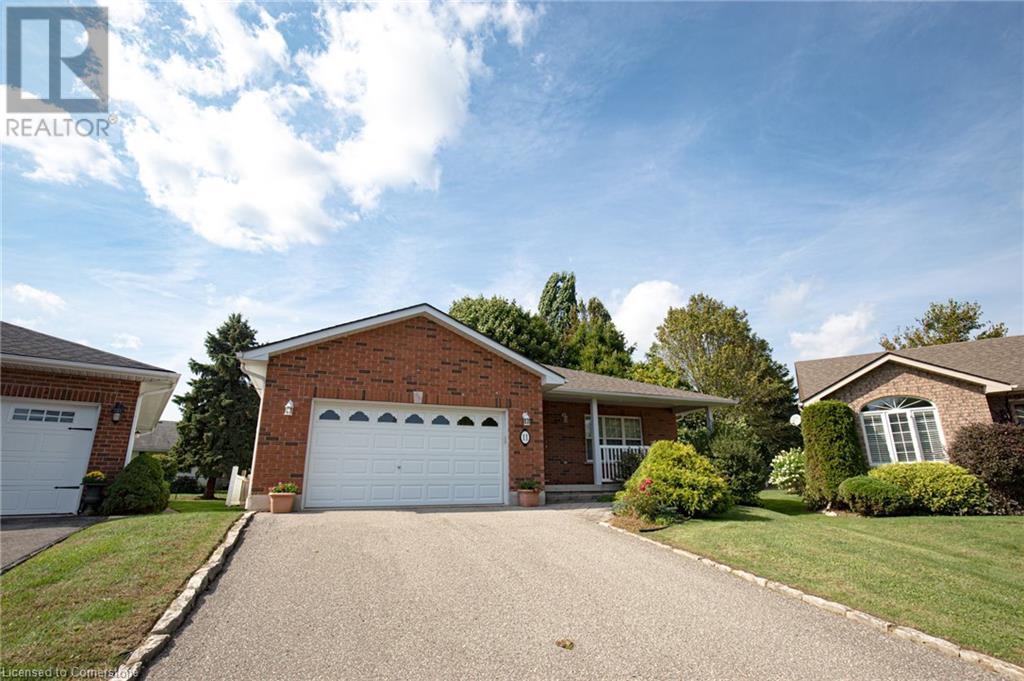 11 SCHNEIDER Drive, Port Dover