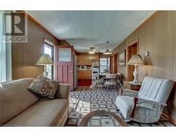 12 WILLOW Avenue - 11
