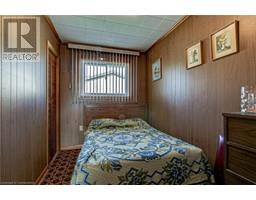 12 WILLOW Avenue - 14