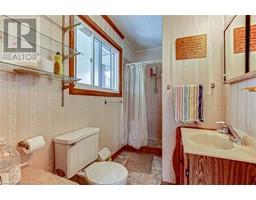 12 WILLOW Avenue - 16