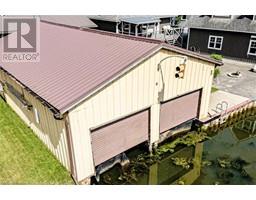 12 WILLOW Avenue - 23