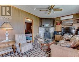 12 WILLOW Avenue - 8