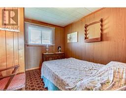 12 WILLOW Avenue - 9
