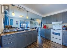 205 - 203 HASTINGS Drive - 7
