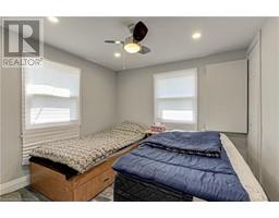 20 4TH Avenue - 27