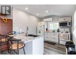 20 4TH Avenue - 33