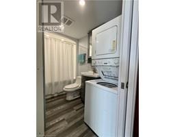 20 4TH Avenue - 42