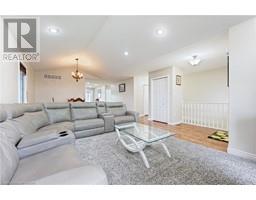 332 DUNCOMBE Road - 6