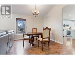 332 DUNCOMBE Road - 8