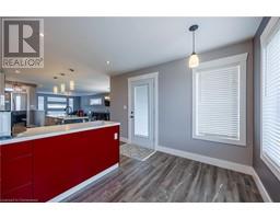 8383 SANDYTOWN ROAD - 8