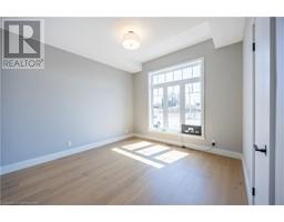 34 ANDREW Avenue - 11