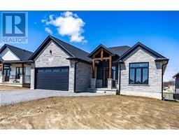 34 ANDREW Avenue - 2