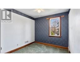 40 PARKER Drive - 15