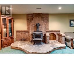 129 59 Highway - 25