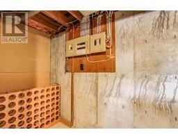 129 59 Highway - 35