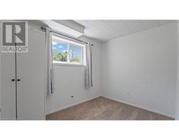 28 THOMPSON Drive - 23