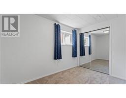 28 THOMPSON Drive - 24