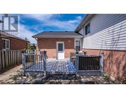 28 THOMPSON Drive - 31