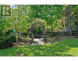 8 GRENADA Drive - 30