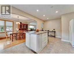 42 HAWTHORNE Avenue - 12
