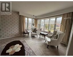 44 WOODHOUSE Avenue - 13