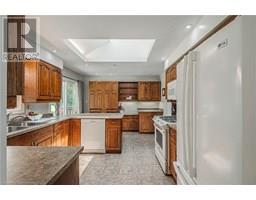 9 EDEN Place - 20