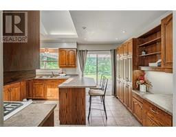 9 EDEN Place - 25