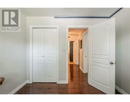 9 EDEN Place - 30