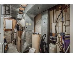 9 EDEN Place - 38