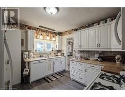 94 QUEENSWAY Road E - 11