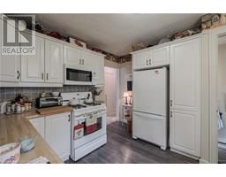94 QUEENSWAY Road E - 12
