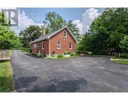 94 QUEENSWAY Road E - 24