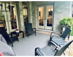54 ANGLER Avenue - 32