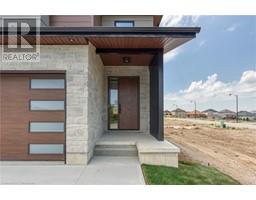 85 DUCHESS Drive - 3