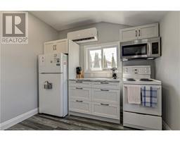 20 4TH Avenue - 29