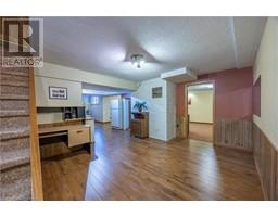 21 MCDOWELL Road W - 29