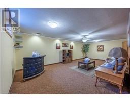 21 MCDOWELL Road W - 31