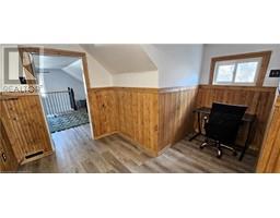 261 QUEEN Street N - 26