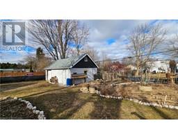 261 QUEEN Street N - 36