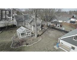 261 QUEEN Street N - 39
